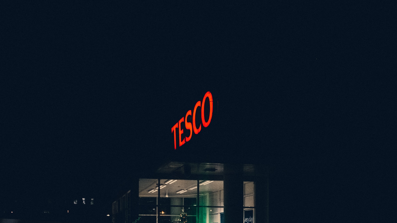 Tesco faces backlash over Sunday plans